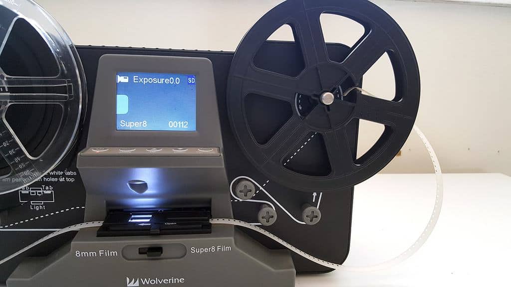 how to transfer 8mm film to digital at home